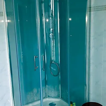 Bed & Breakfast Aude Cite-city 3*