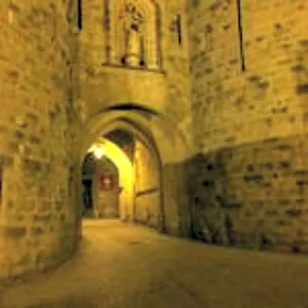 Aude Cite-city Bed & Breakfast 3*