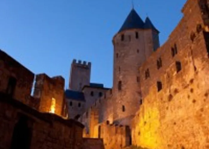 Bed and Breakfast Aude Cite-city Καρκασόν