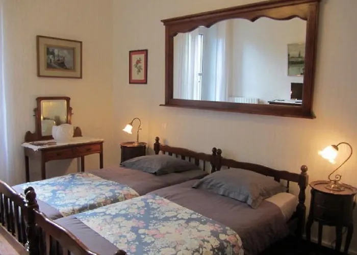 Aude Cite-city Bed & Breakfast 4*