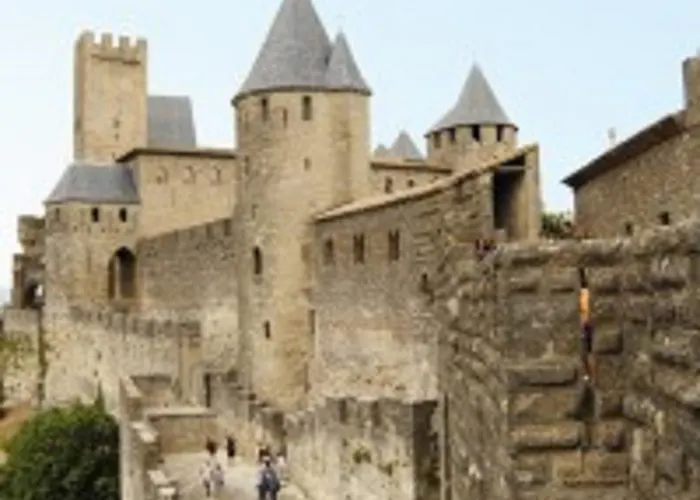 Aude Cite-city 4* قرقشونه